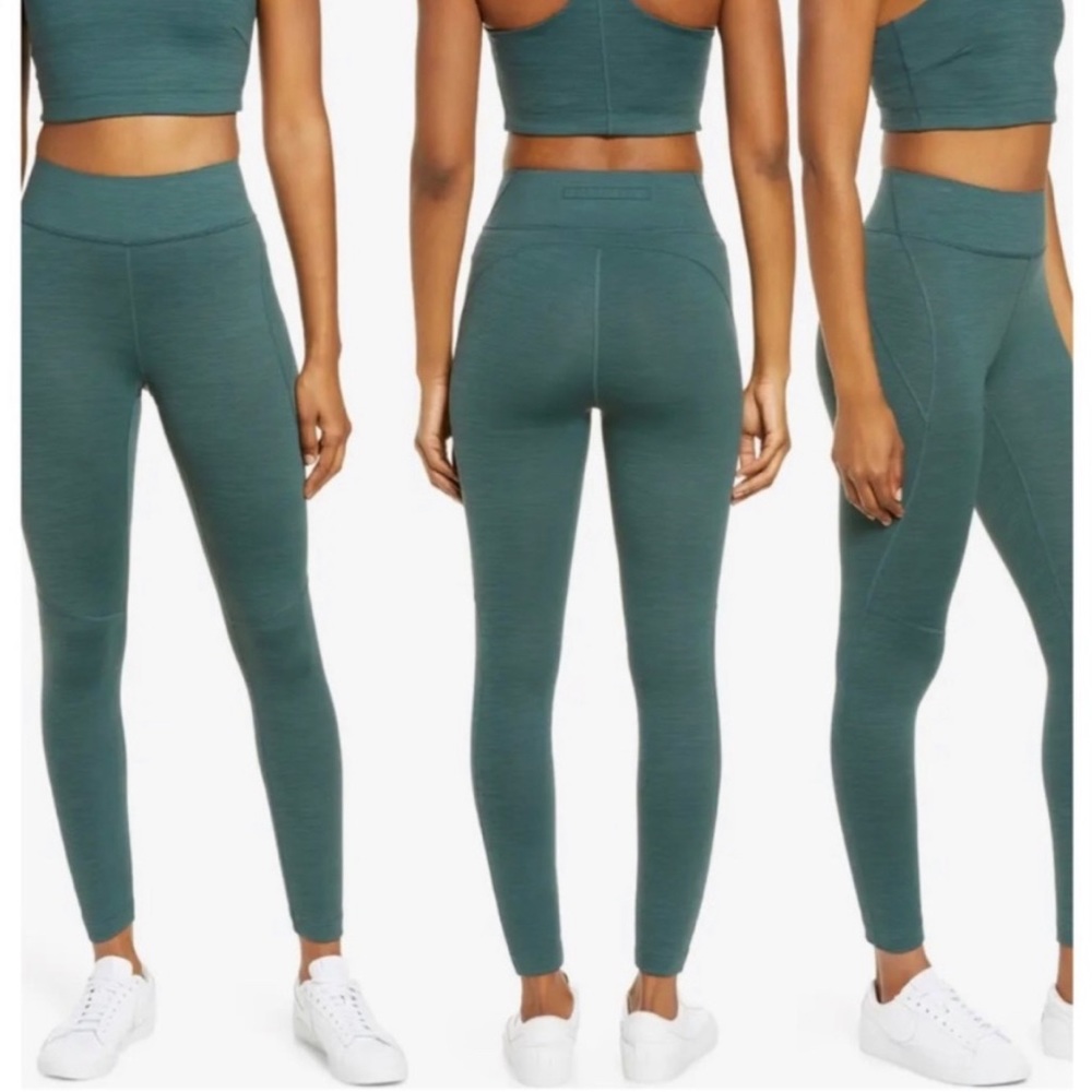 Outdoor Voices evergreen tech sweat 3/4 leggings size small core green running